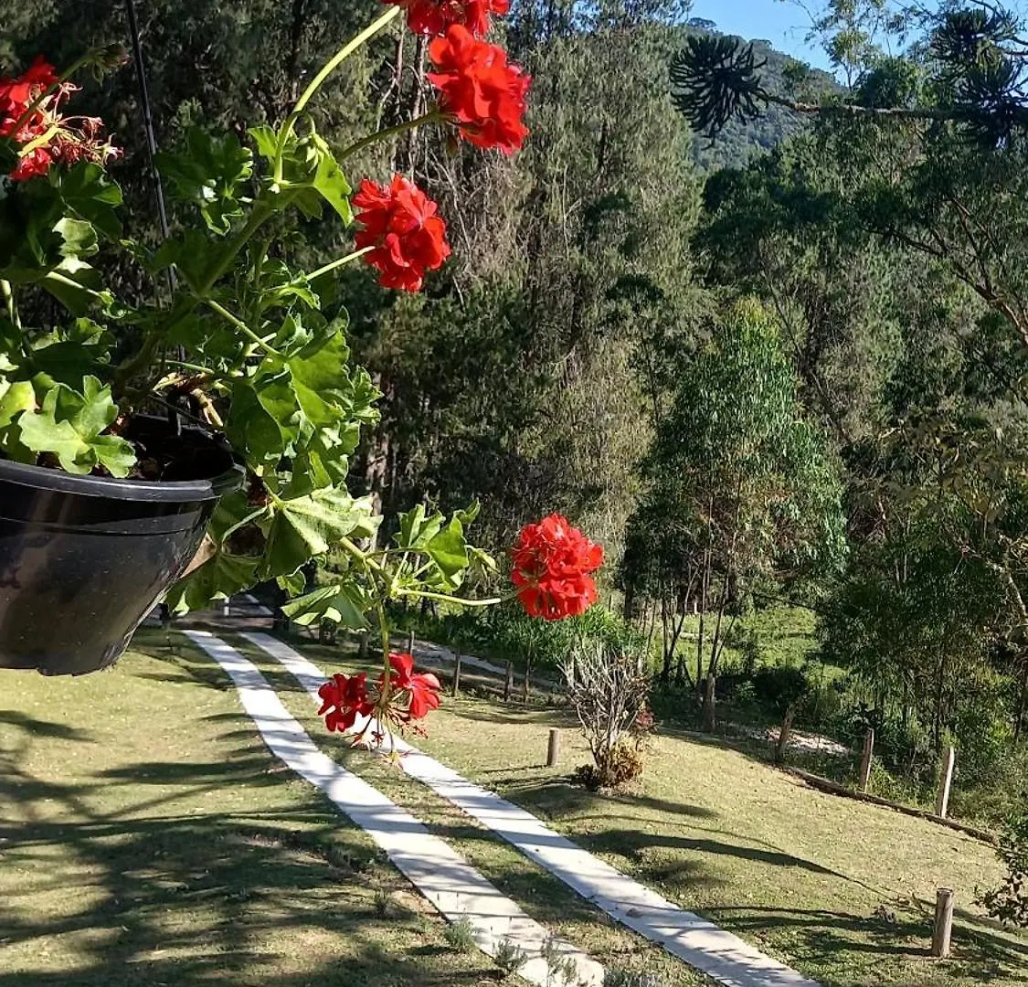 Chale Doce Beija-Flor Villa Campos do Jordao